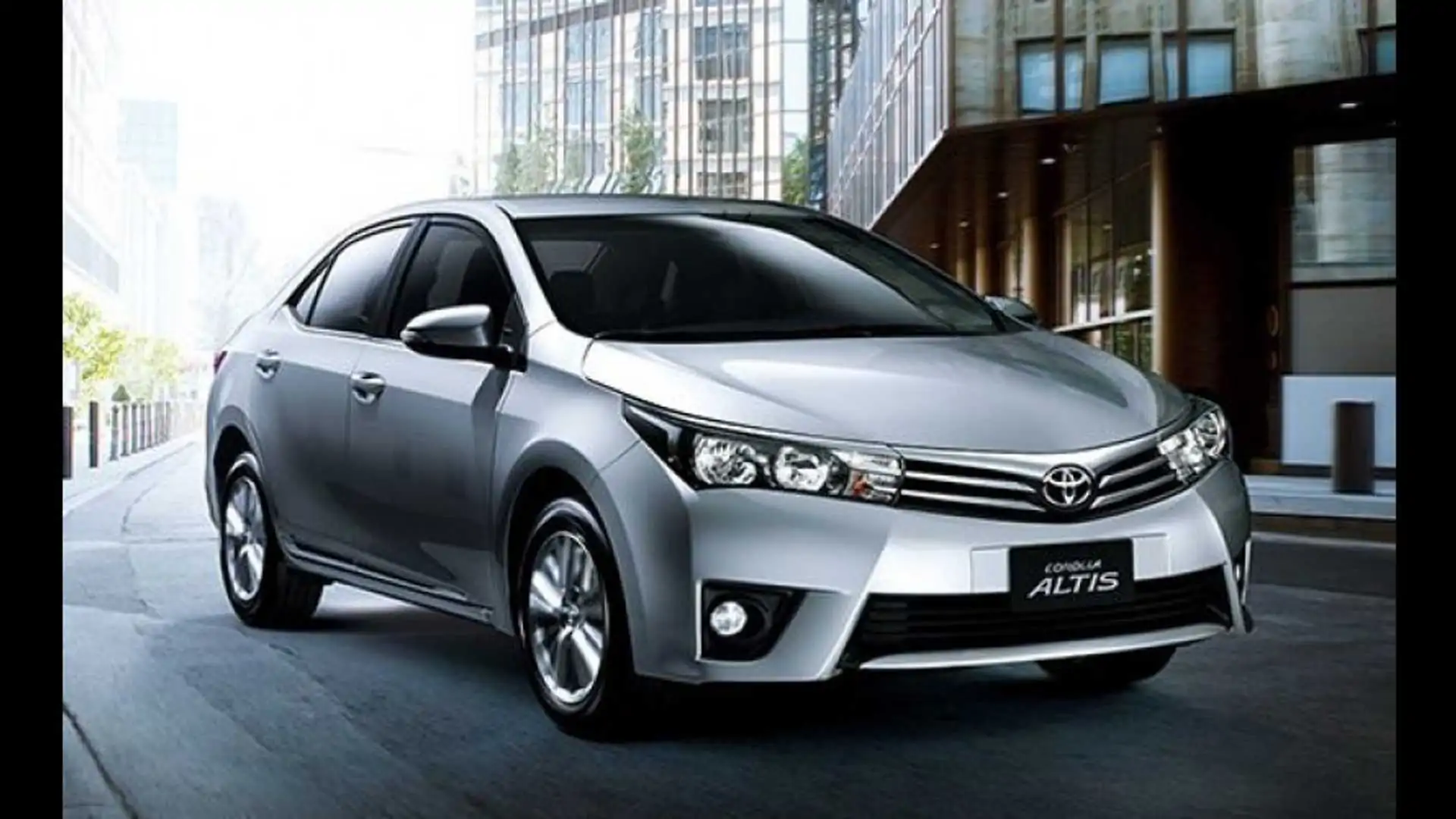 Corolla Altis 2015