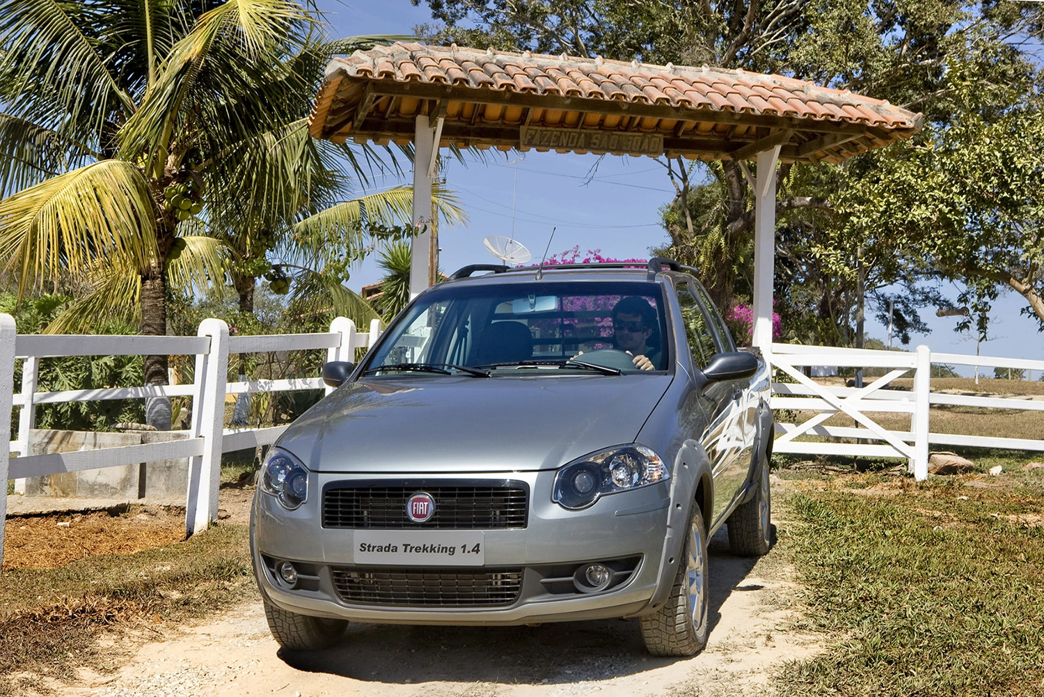 Fiat Strada Trekking 2011