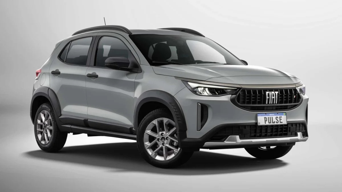 Fiat Pulse 1.3 MT est&aacute;tico em ambiente externo.