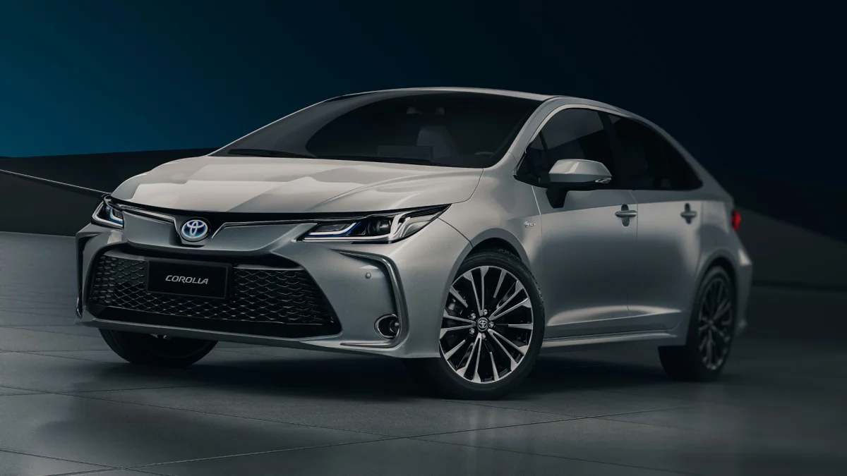 Toyota Corolla conceito em showroom.