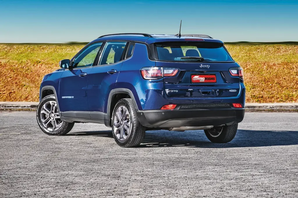 Jeep Compass em destaque