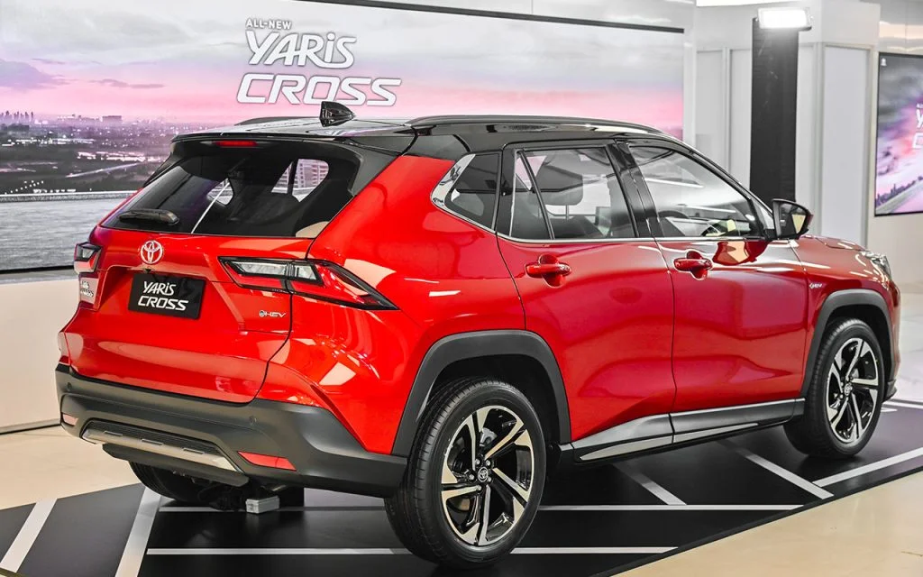 Traseira do Toyota Yaris Cross