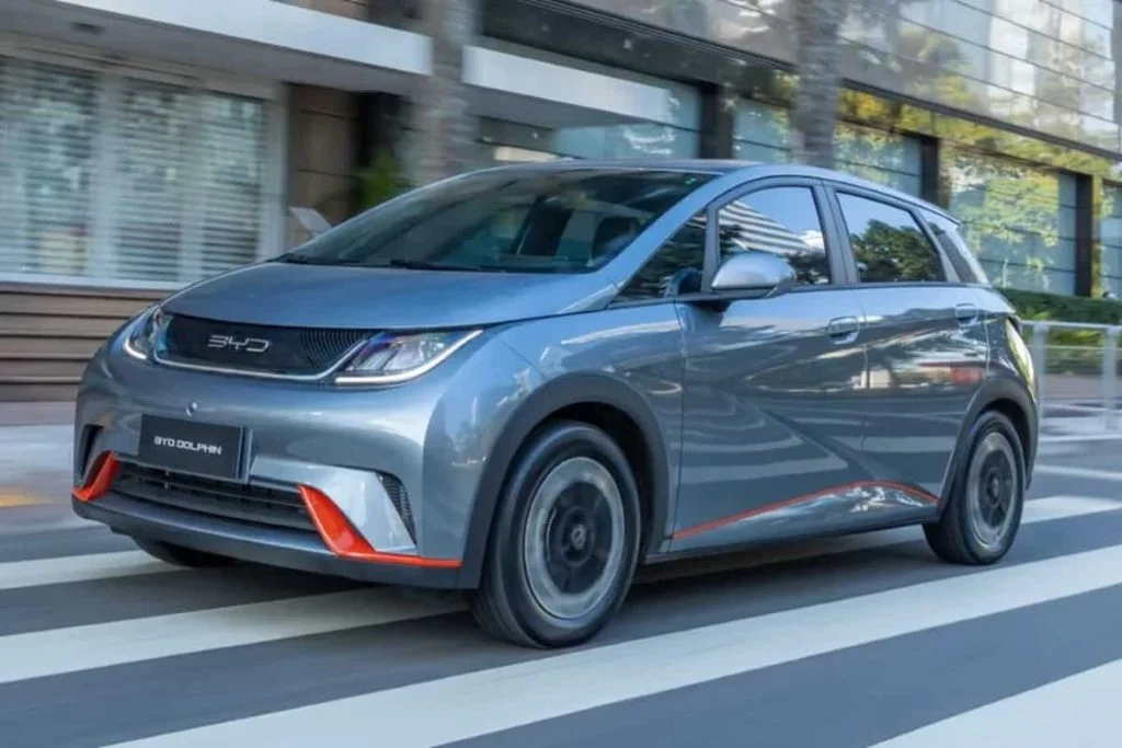 Carro el&eacute;trico da BYD Dolphin.