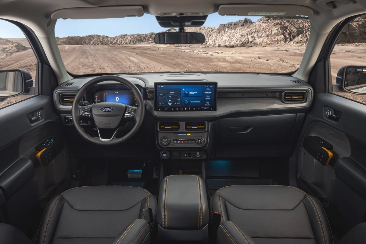 Ford Maverick Tremor lado a lado