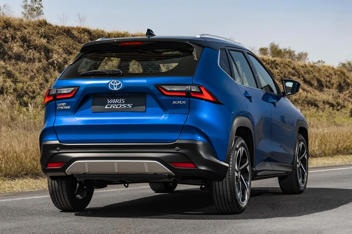 Traseira do Toyota Yaris Cross