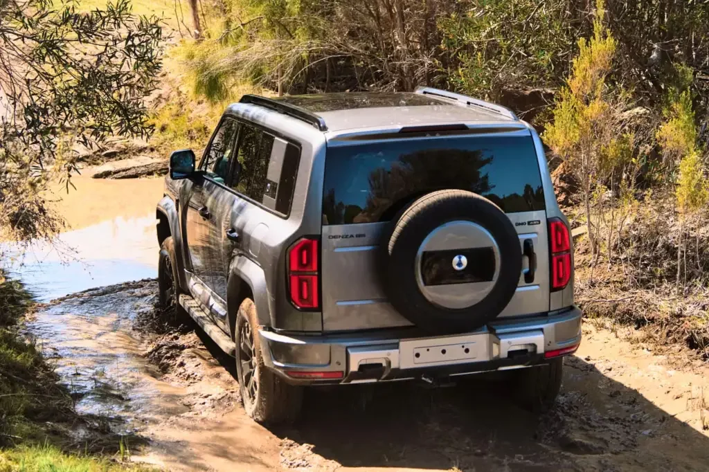 Denza B5 SUV