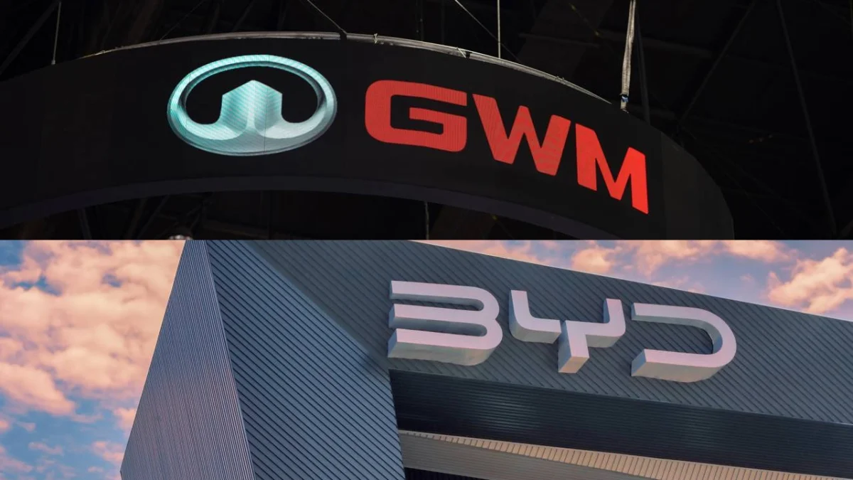 Logos da GWM e BYD em um evento.