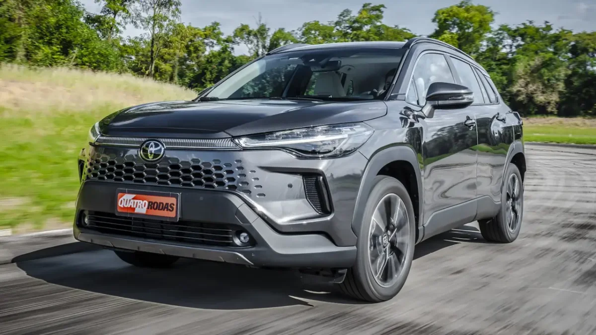 Toyota Corolla Cross compatível com regras de isenção em São Paulo.