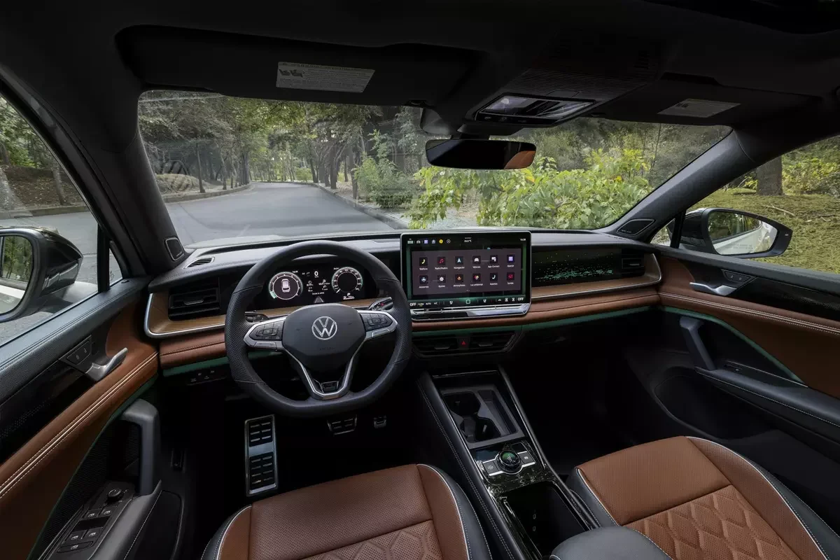 Painel interno do novo VW Tiguan 2026
