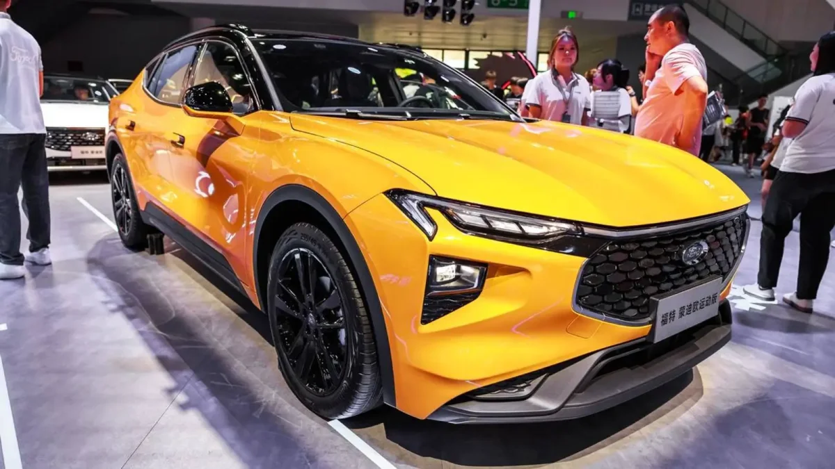 Modelo da exposi&ccedil;&atilde;o de uma marca de carro chinesa
