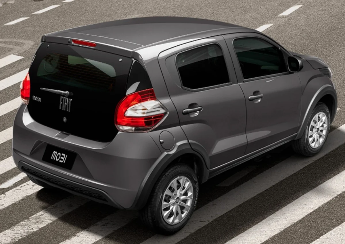 Fiat Mobi Like 2024 em cor preta