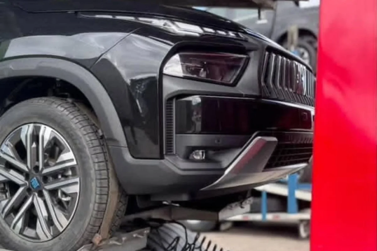 Vista frontal da Fiat Toro 2026