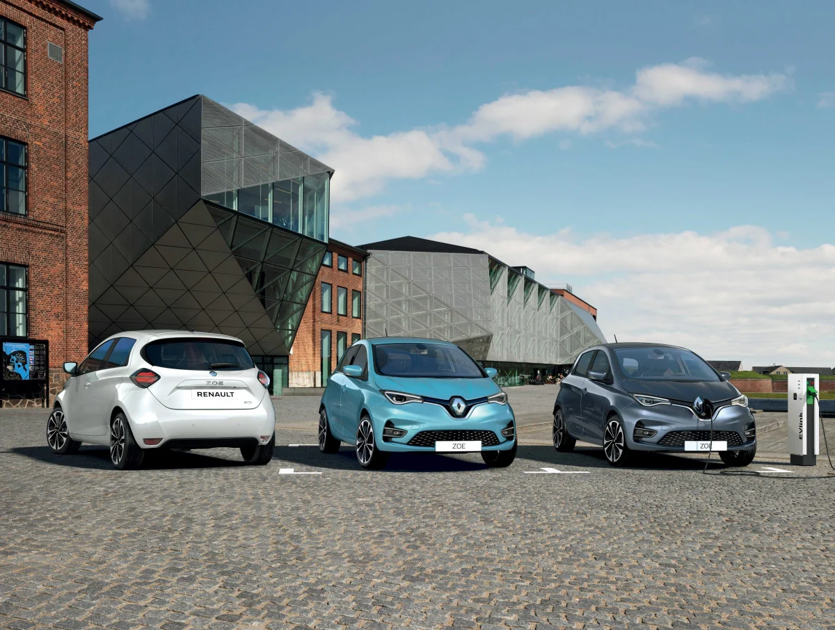 Renault Zoe E-Tech em um ambiente urbano