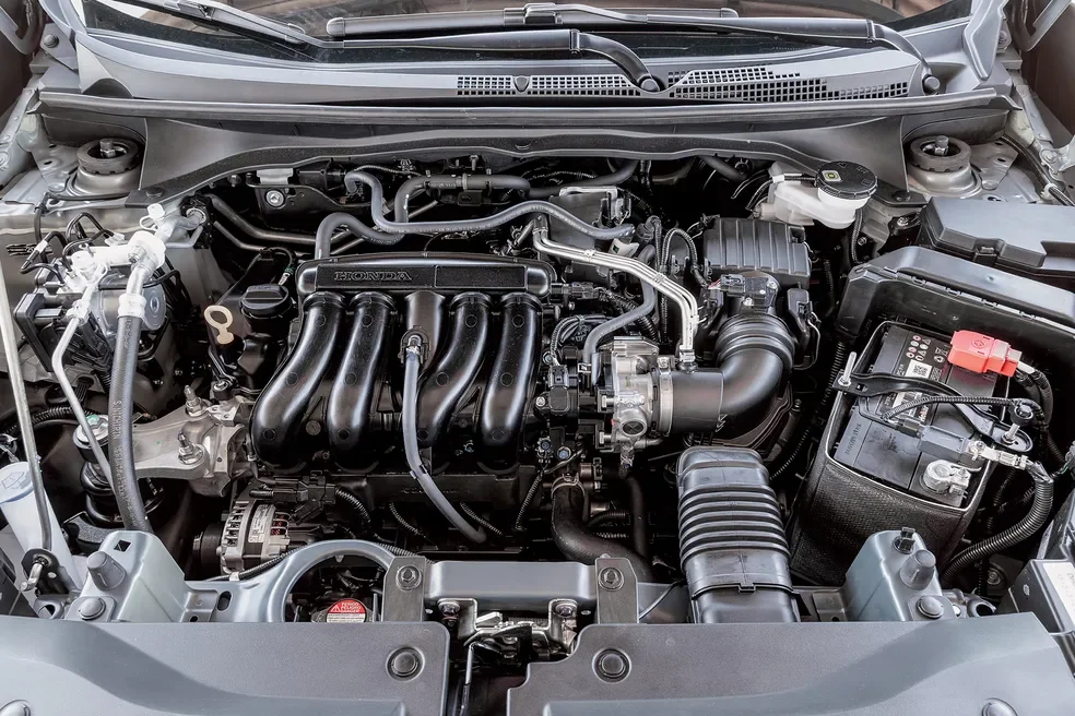 Motor do Honda WR-V.