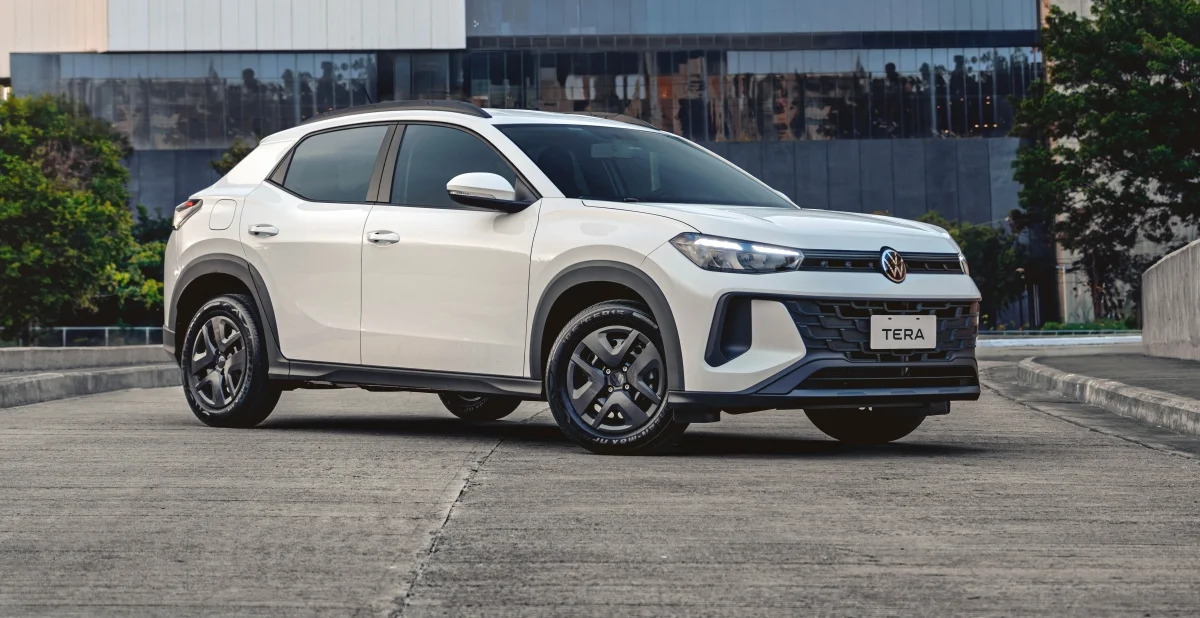 Fábrica de automóveis em operação