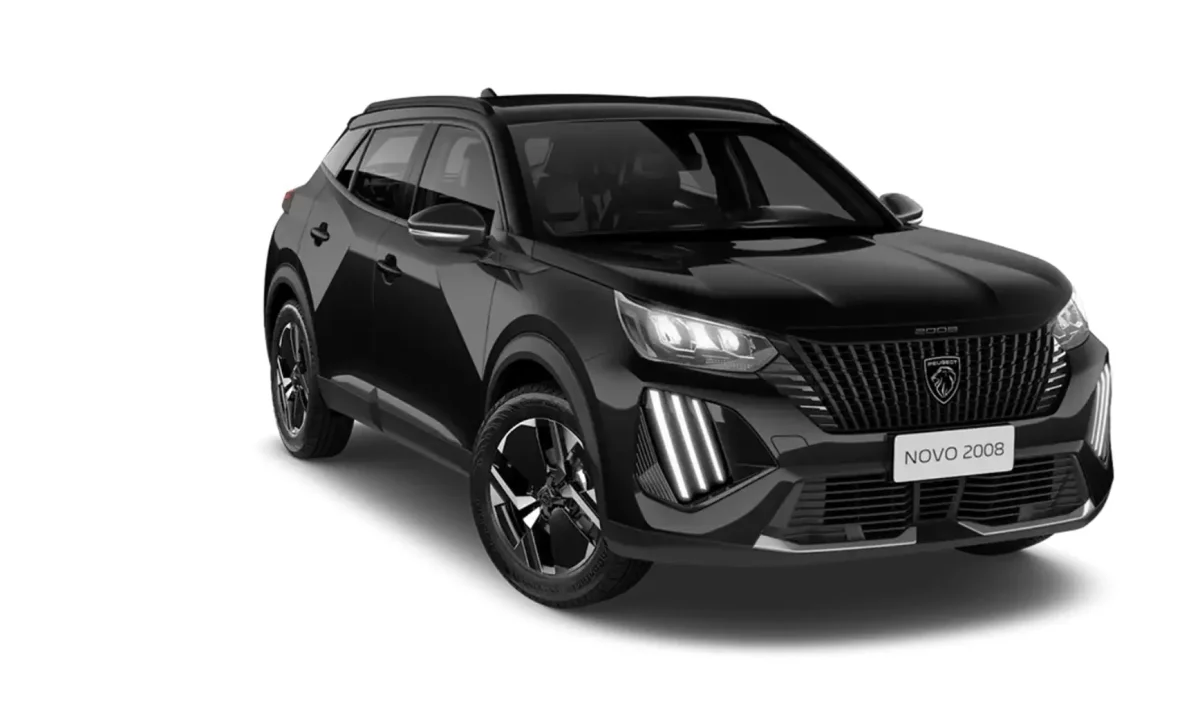 Peugeot 2008 Active em modelo 2025.