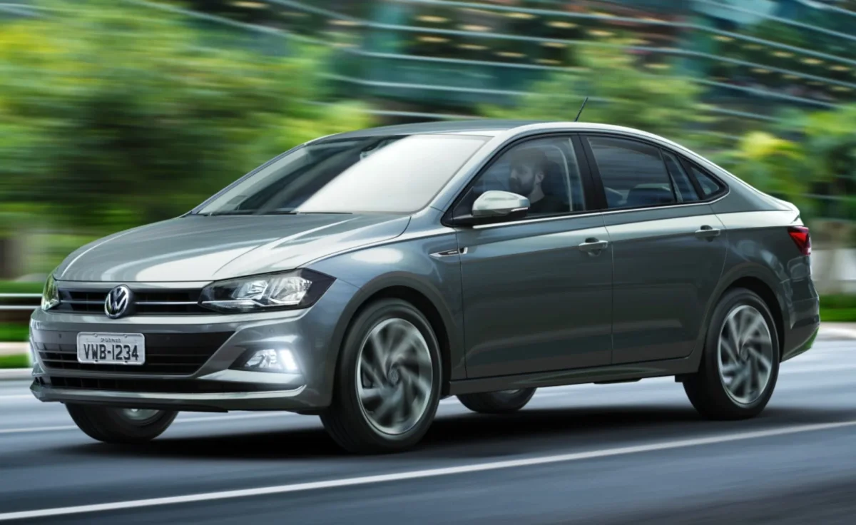 Volkswagen Virtus TSI Highline em movimento