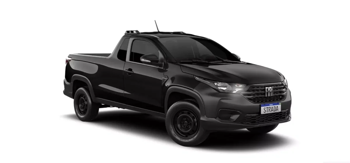 Fiat Strada Endurance 2025 em perspectiva lateral, exibindo robustez.