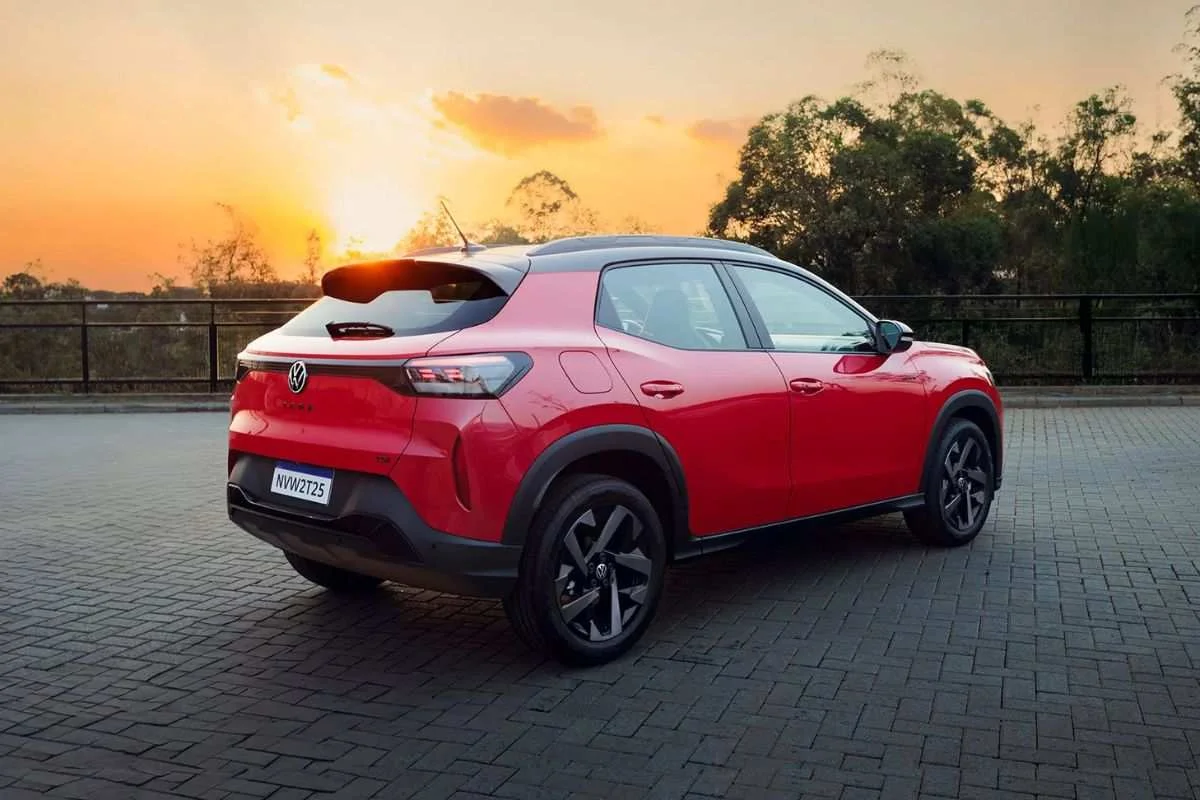 Volkswagen Tera em estrada