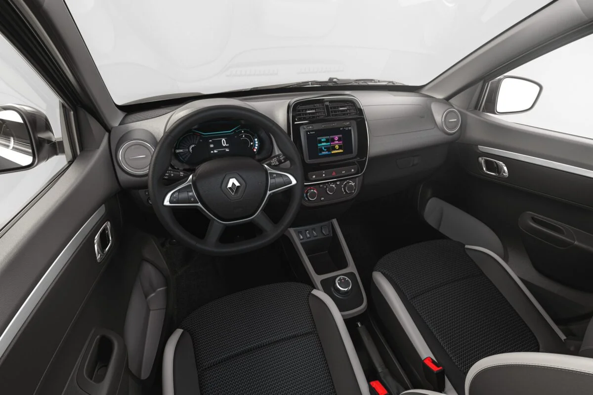 Interior do Renault Kwid E-Tech