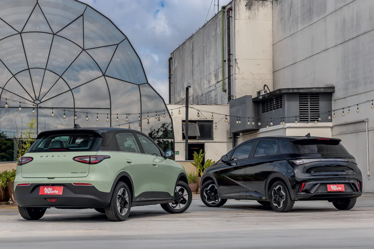 Comparativo entre Geely EX2 Max e BYD Dolphin GS traseira