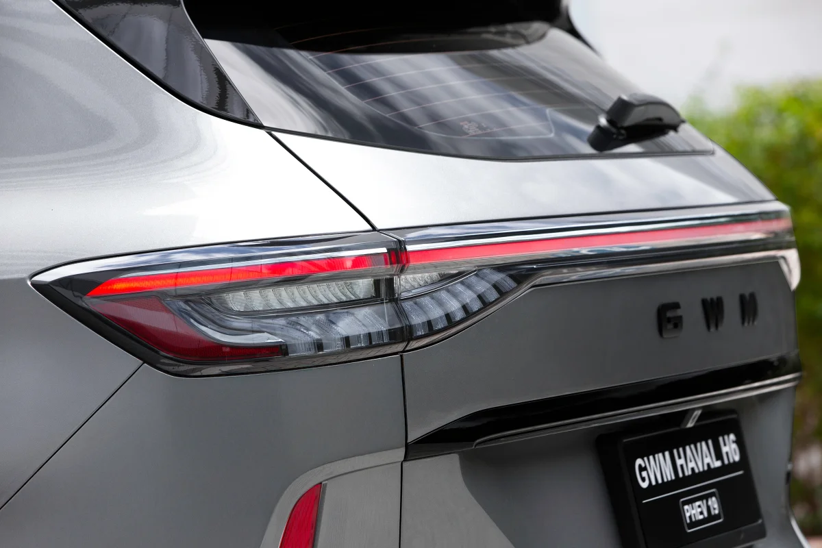 Lanterna traseira do ve&iacute;culo PHEV