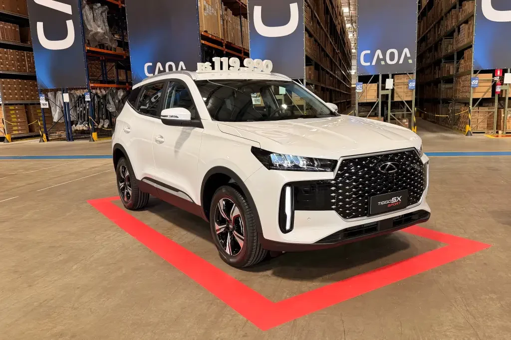 Frontal do Caoa Chery Tiggo 5X 2027 em destaque
