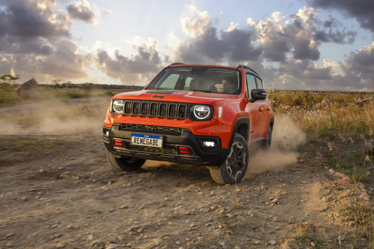 Novo Jeep Renegade Trailhawk em movimento