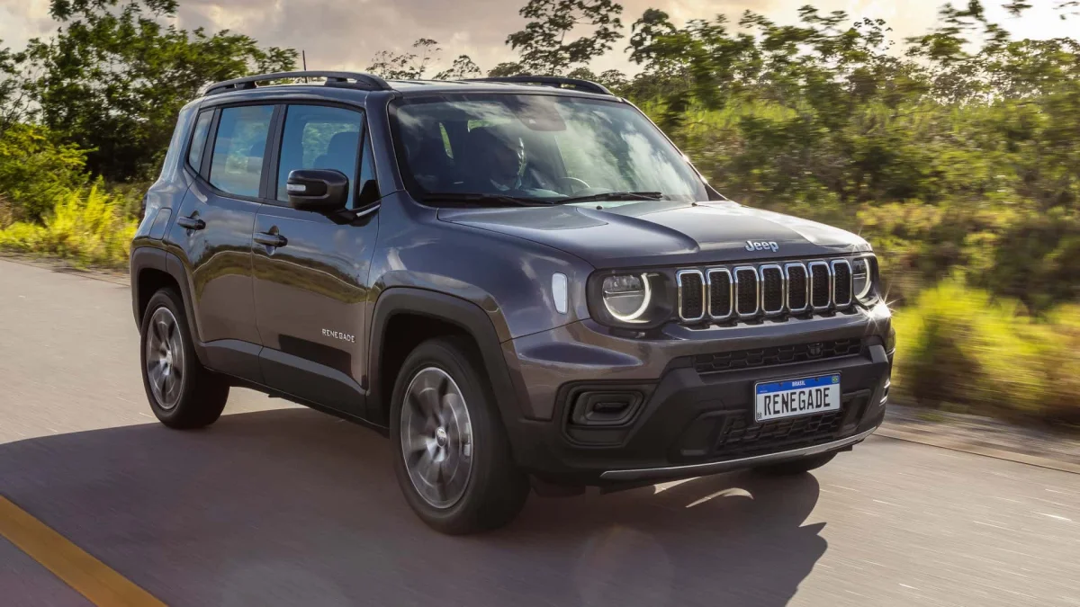 Jeep Renegade Longitude 2026 na estrada