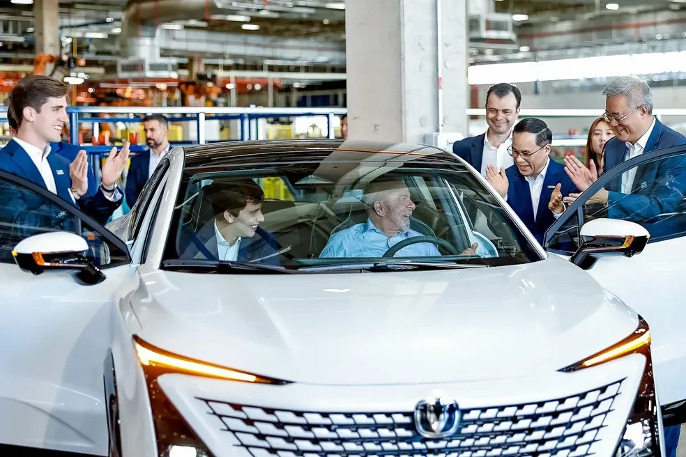 Visita à fábrica do Caoa Changan com destaque no Uni-T