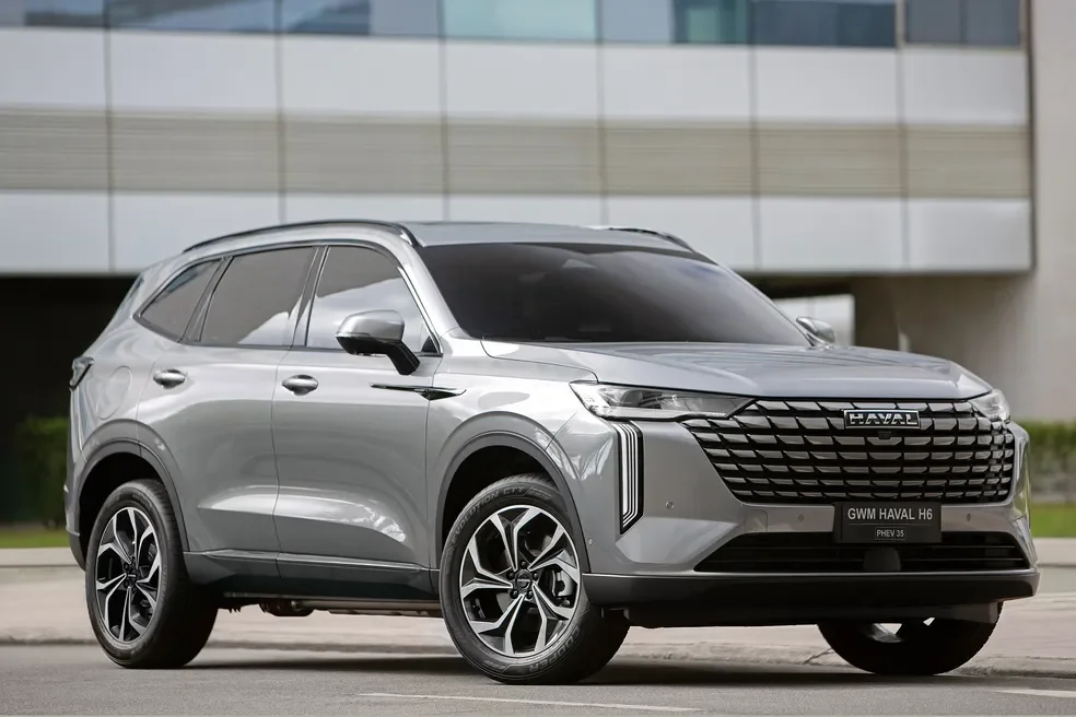 SUV GWM Haval H6 estacionado