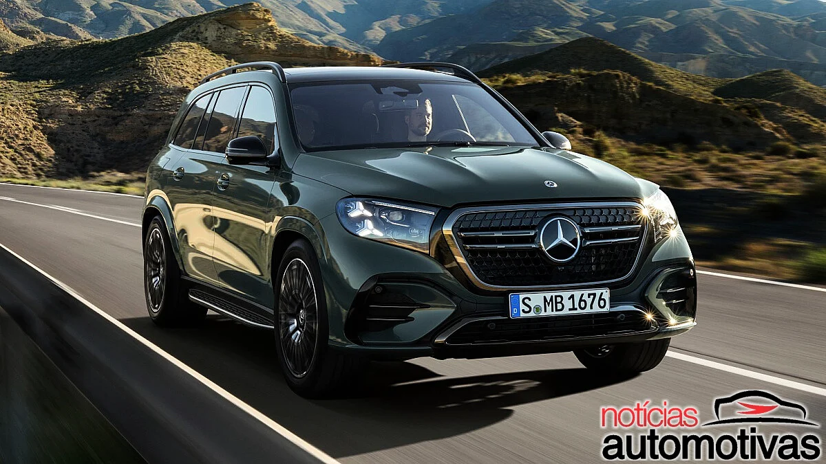 Interior do Mercedes-Benz GLS 2027 com MBUX Superscreen.