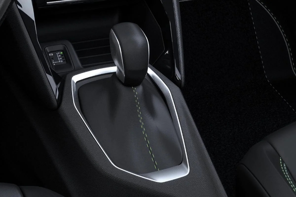 Peugeot 2008 com desconto e IPVA pago