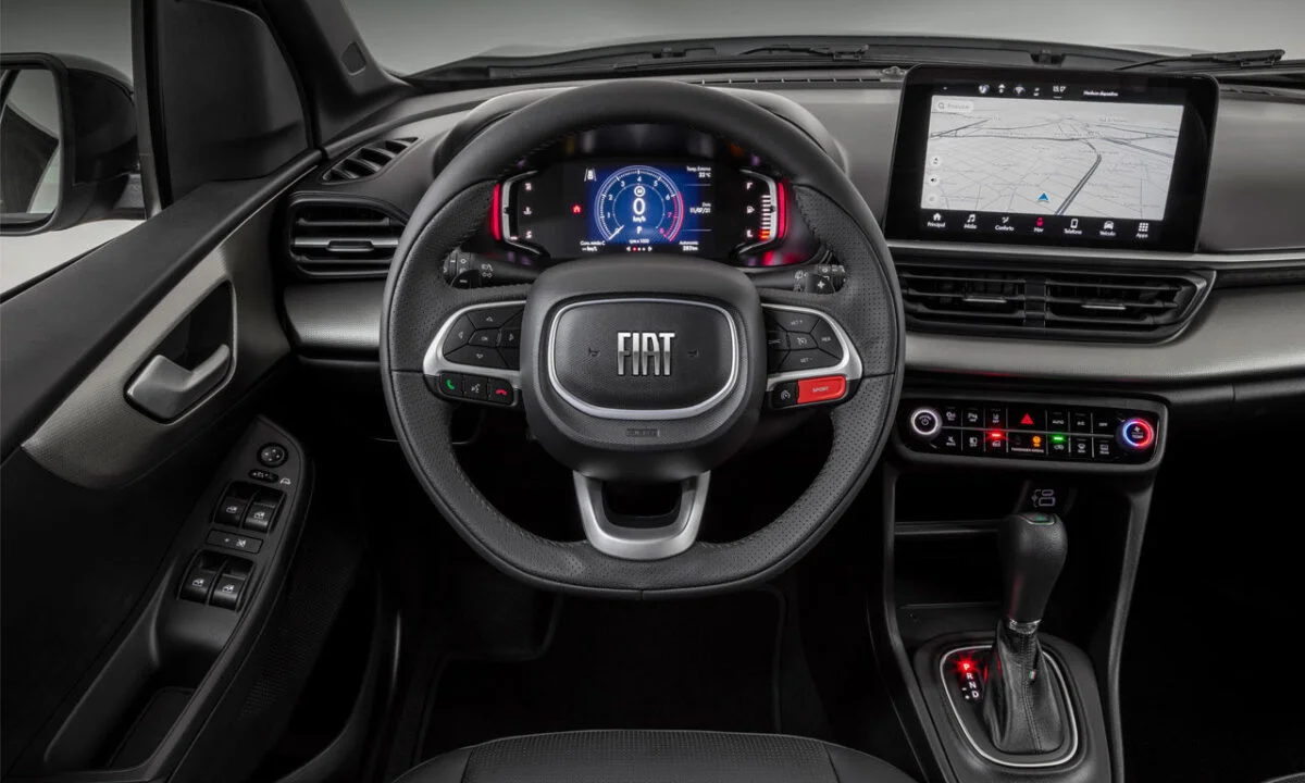 Interior do Fiat Pulse com painel tecnológico.