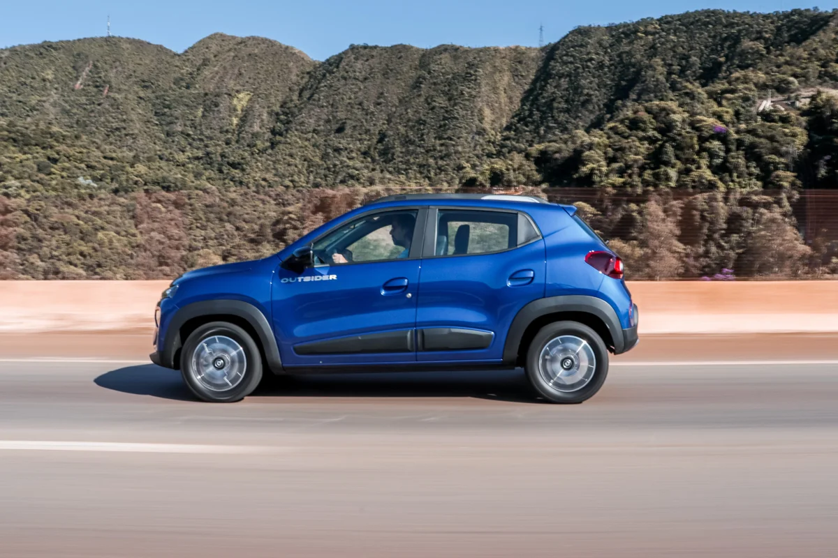 Renault Kwid Outsider azul de lado