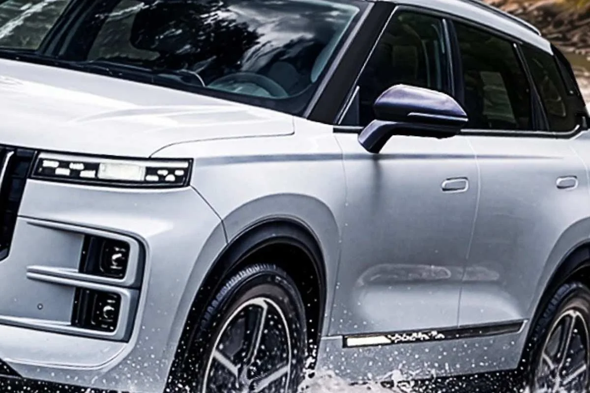 Jaecoo 7 Elite SUV em paisagem natural