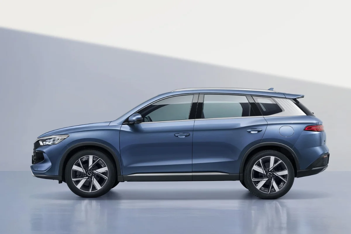 BYD Song Pro SUV em destaque