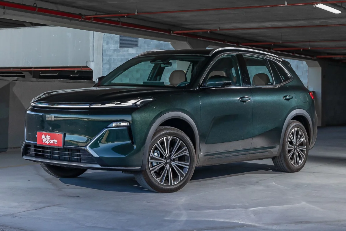 Carro da Geely em exibição