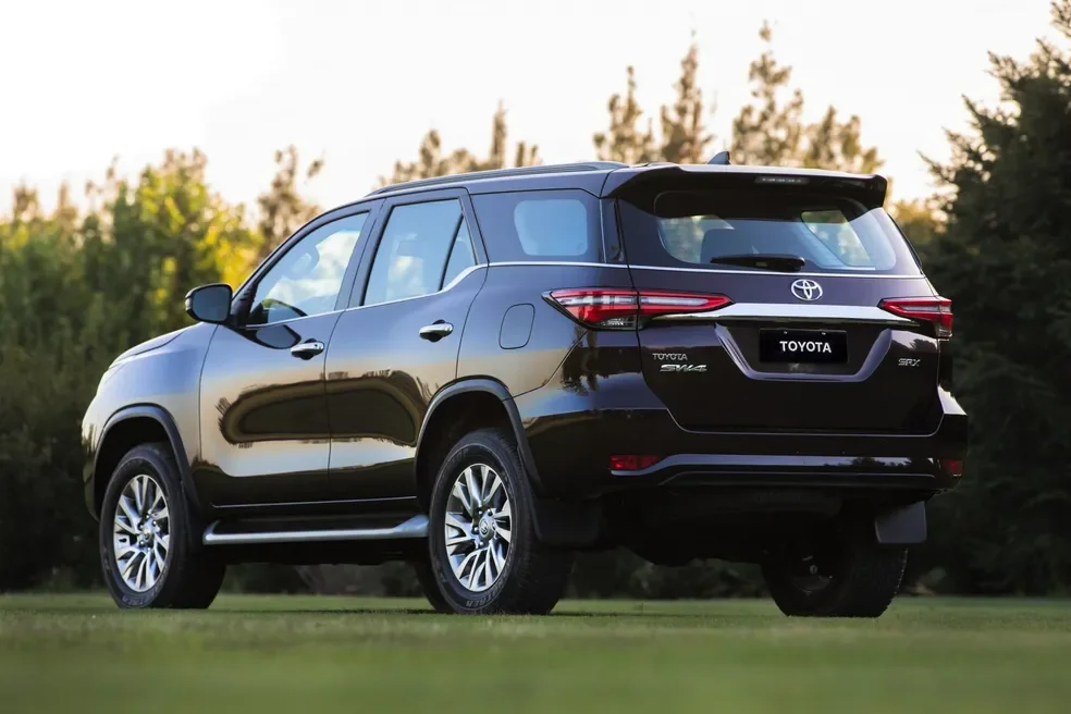 Toyota SW4 2021 vis&atilde;o traseira